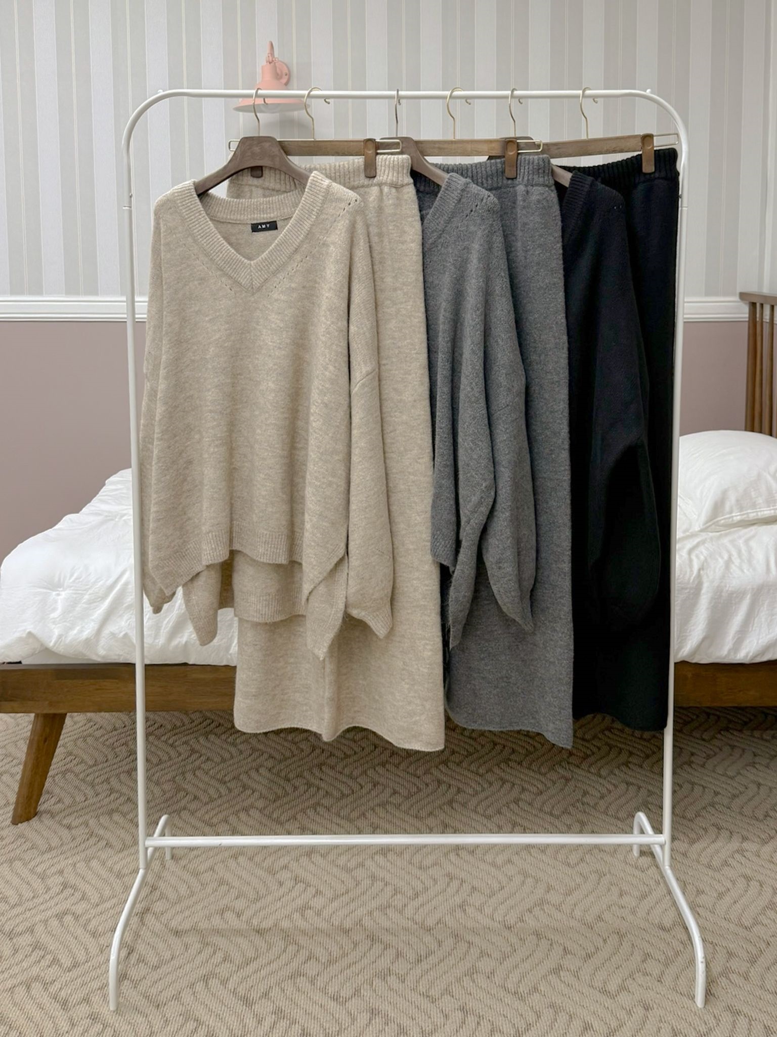 ニットVネックウエストゴムIラインルーズ長袖セットアップパンツニット | 詳細画像2