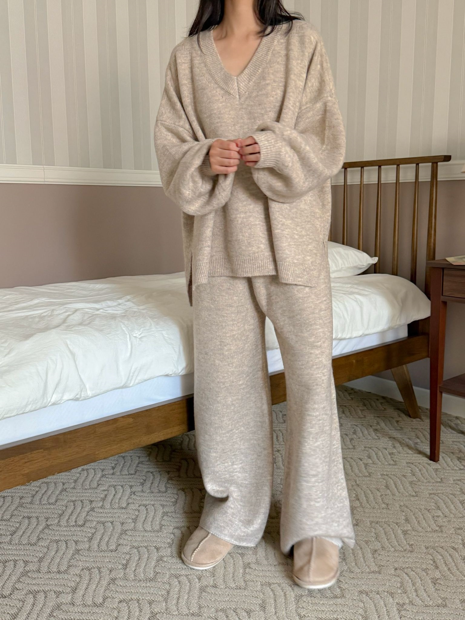 ニットVネックウエストゴムIラインルーズ長袖セットアップパンツニット | 詳細画像9