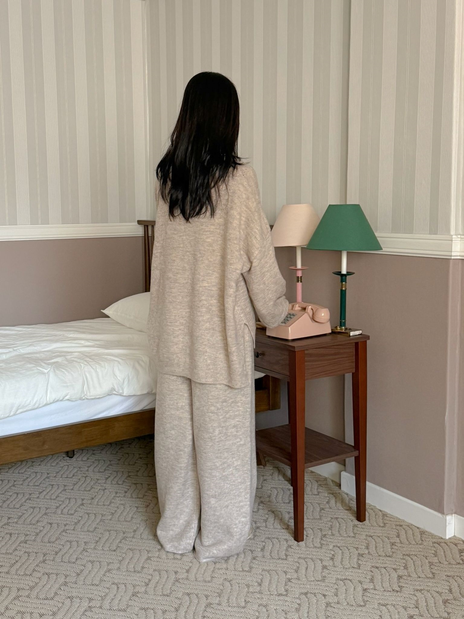 ニットVネックウエストゴムIラインルーズ長袖セットアップパンツニット | 詳細画像11