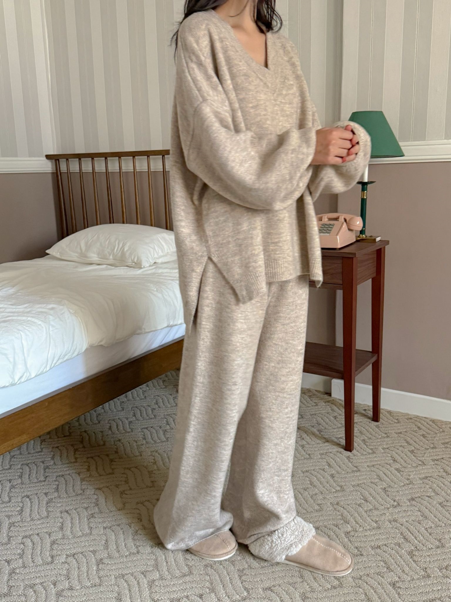 ニットVネックウエストゴムIラインルーズ長袖セットアップパンツニット | 詳細画像13