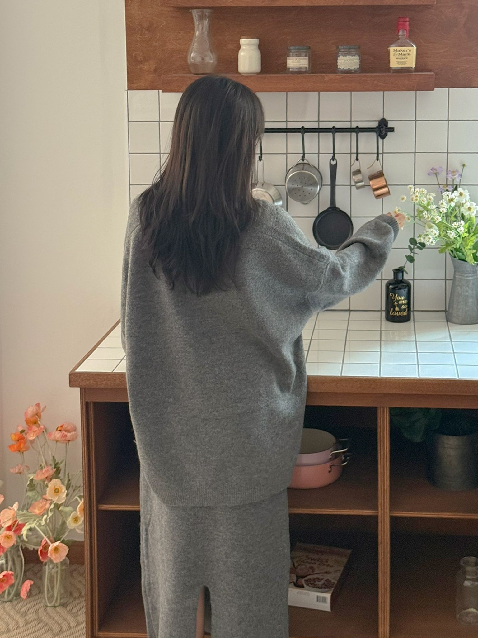 ニットVネックウエストゴムロングルーズ長袖セットアップスカートニット | 詳細画像9