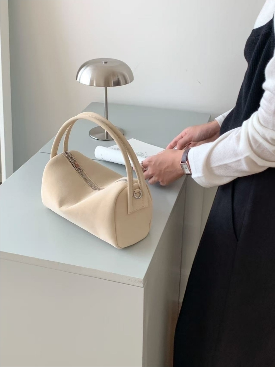 スエード調ジップアップショルダーバッグトートバッグ2WAYストラップ付 | 詳細画像4