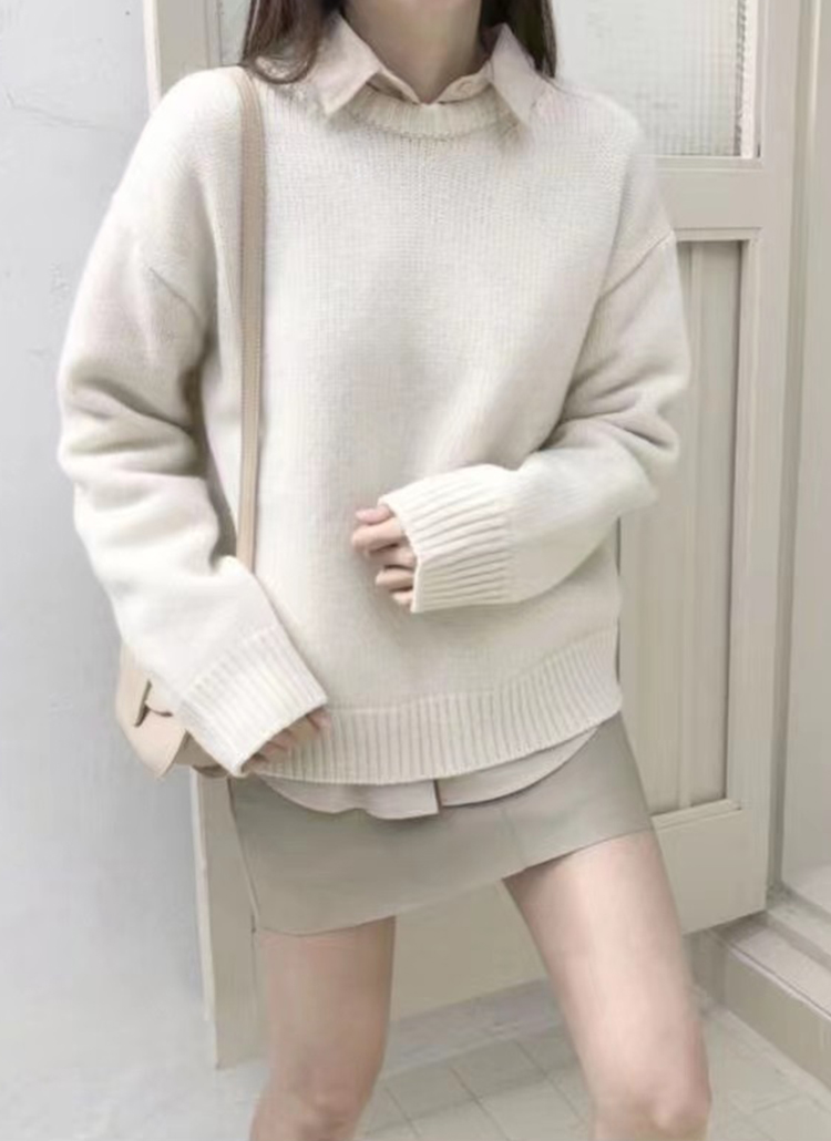 ラウンドネックルーズ無地カラーニット | 詳細画像4