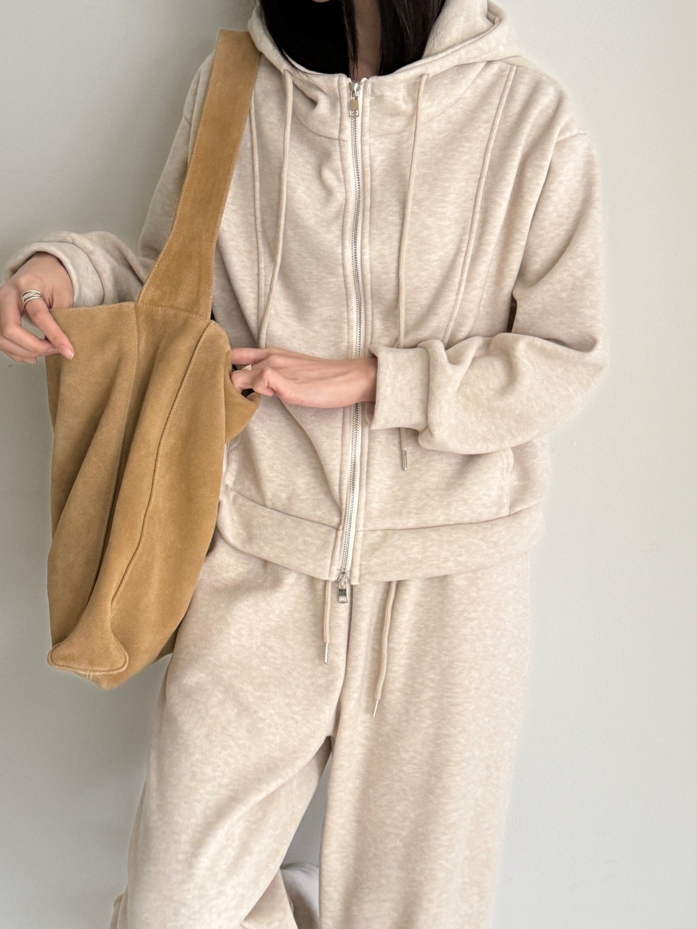 ファー裏地ハイネックフードウエストゴムワイドカンガルーポケットセットアップ | 詳細画像9