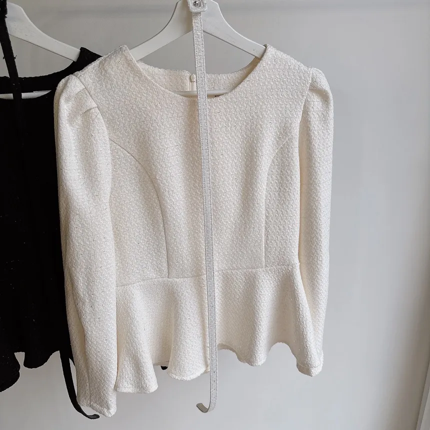 ツイードラウンドネックパフスリーブペプラムブラウスベルト付 | mirangmirang | 詳細画像25