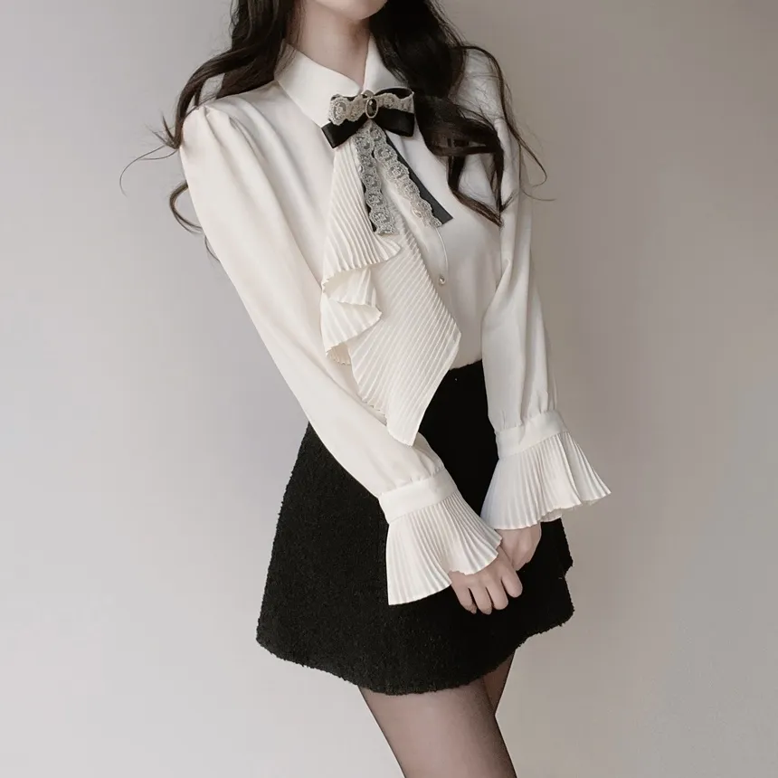 シャーリングボウタイベルスリーブブラウスブローチ付 | mirangmirang | 詳細画像3