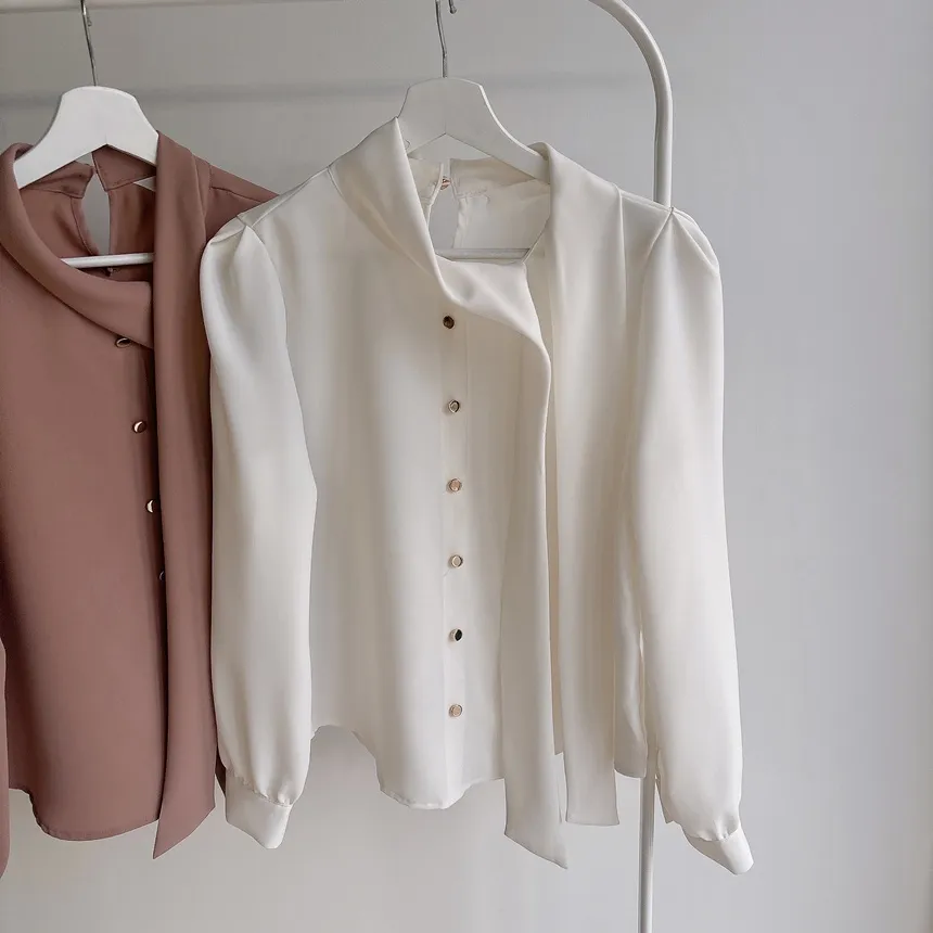 ボウタイフェイクボタンブラウス | mirangmirang | 詳細画像25