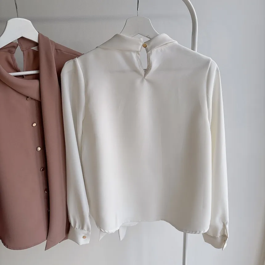 ボウタイフェイクボタンブラウス | mirangmirang | 詳細画像26