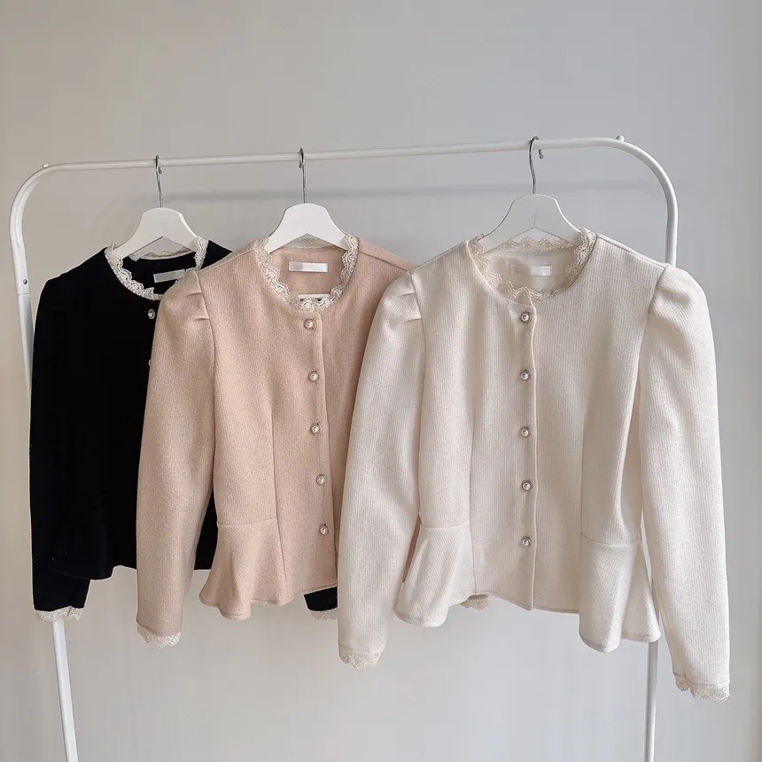 ニットレースアップパール調ボタンパフスリーブペプラムブラウス | mirangmirang | 詳細画像19