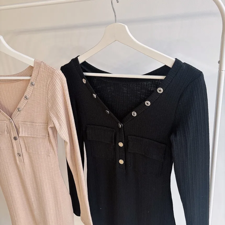 リブVネックボタンミニポケットワンピース | mirangmirang | 詳細画像17