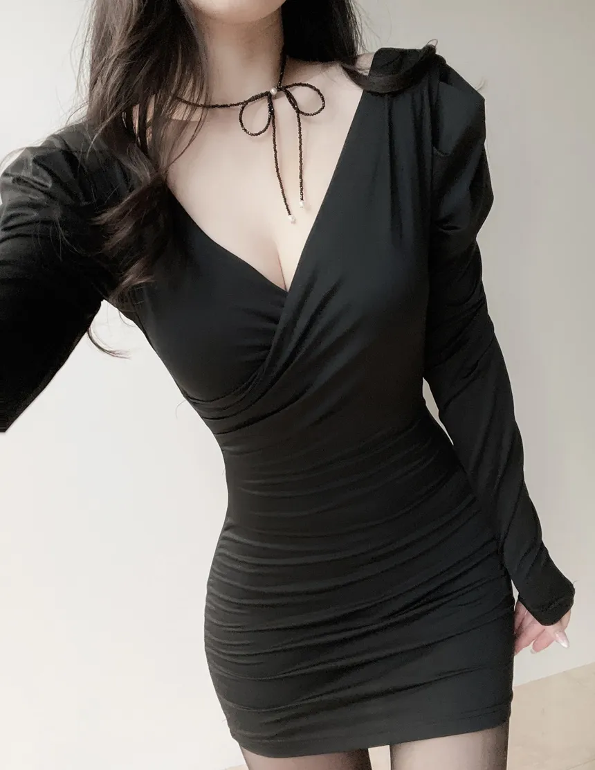 ストレッチシャーリングパフスリーブVネックミニワンピース | mirangmirang | 詳細画像11