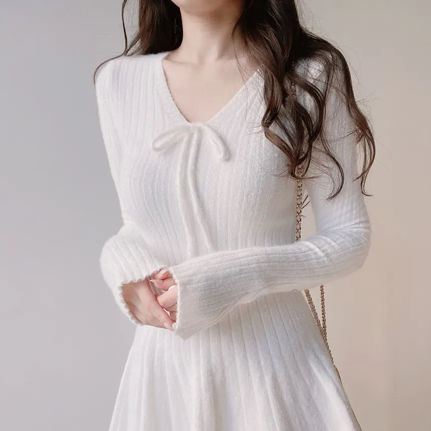 ニットフレアリボンVネックミニワンピース | mirangmirang | 詳細画像8