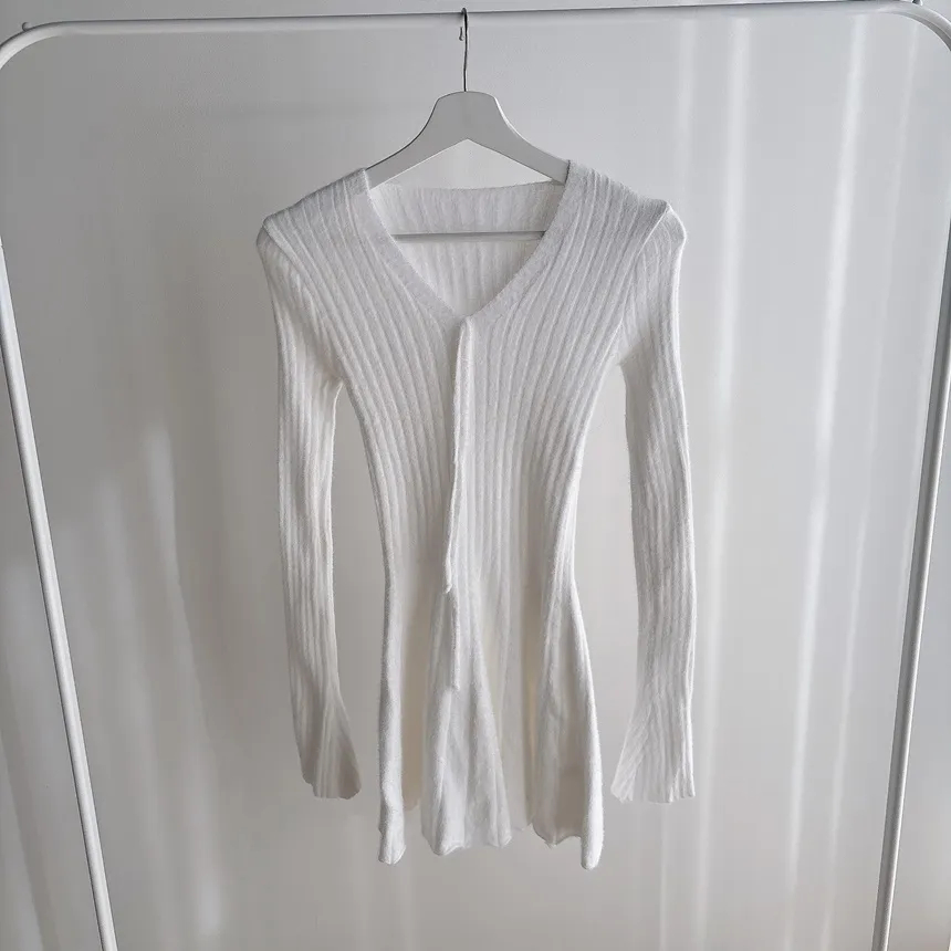 ニットフレアリボンVネックミニワンピース | mirangmirang | 詳細画像11