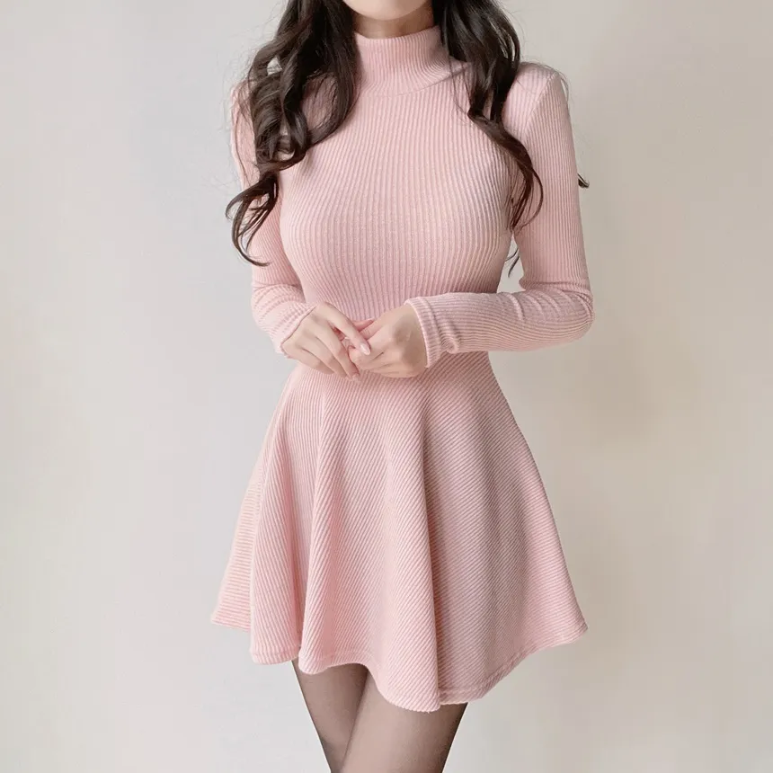 リブフレアタートルネックミニワンピース | mirangmirang | 詳細画像2