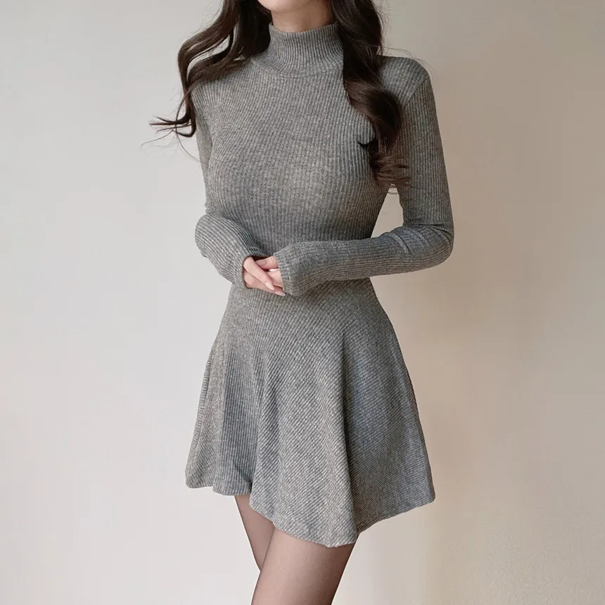 リブフレアタートルネックミニワンピース | mirangmirang | 詳細画像13