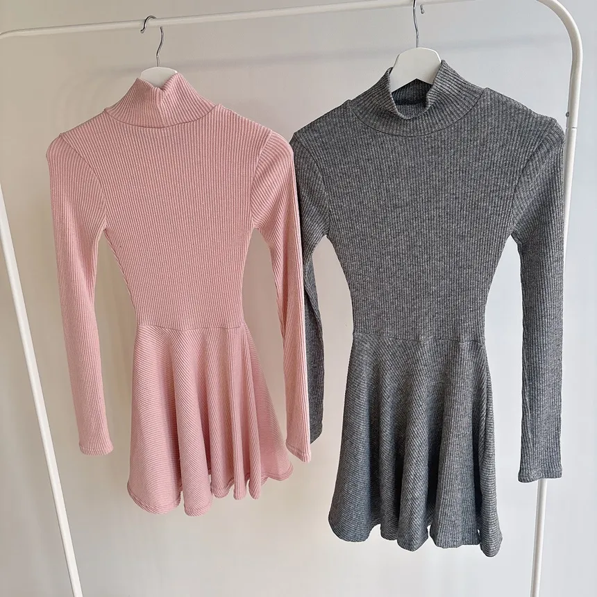 リブフレアタートルネックミニワンピース | mirangmirang | 詳細画像21