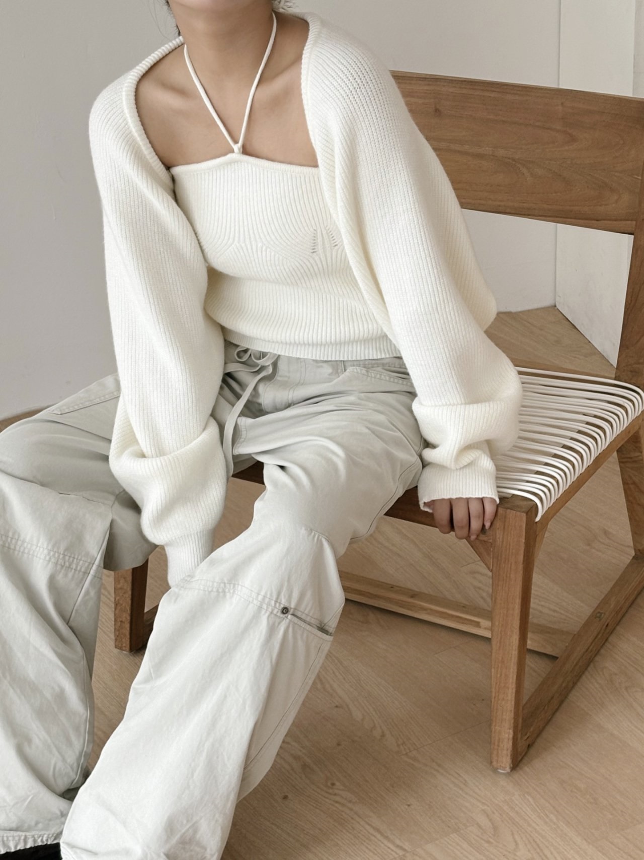 リブウール混ホルターネックボレロネックアンサンブル | 詳細画像10