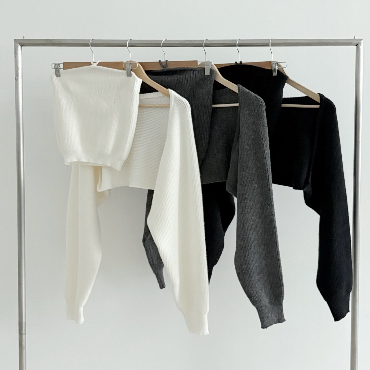 リブウール混ホルターネックボレロネックアンサンブル | 詳細画像18