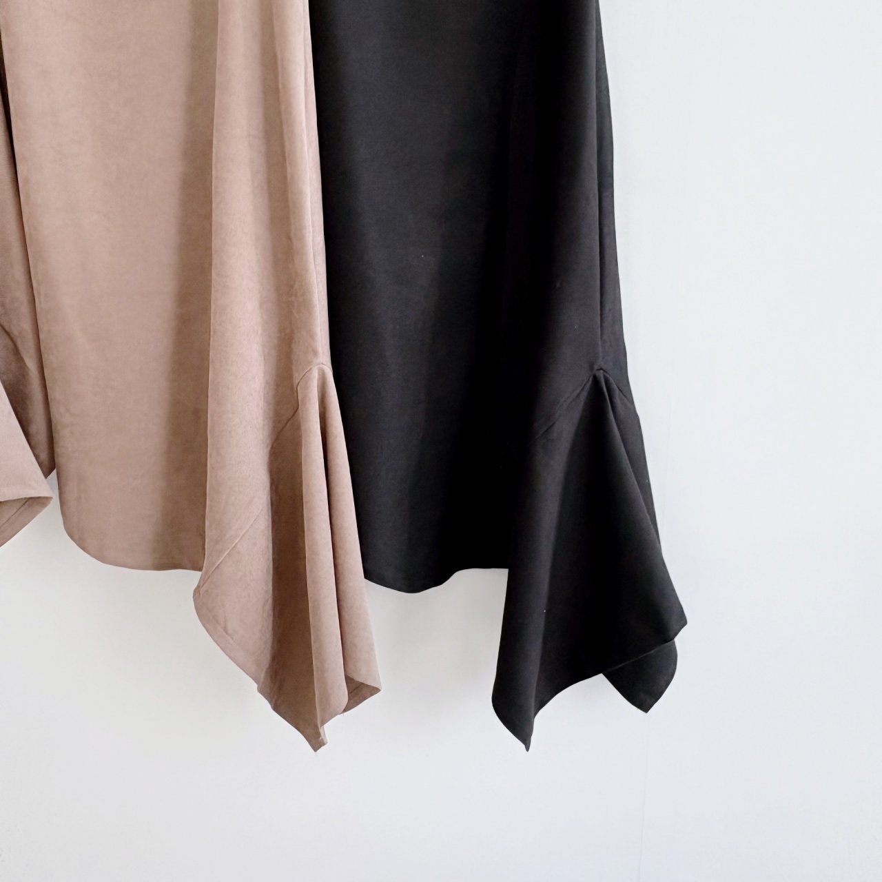 シャーリングアンバランスサイドジップキャミワンピース | 詳細画像19