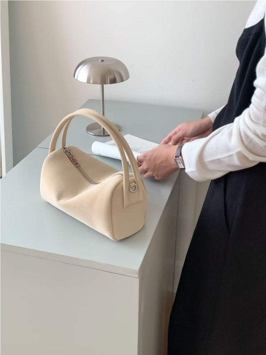 スエード調ショルダーバッグストラップ付 | 詳細画像4