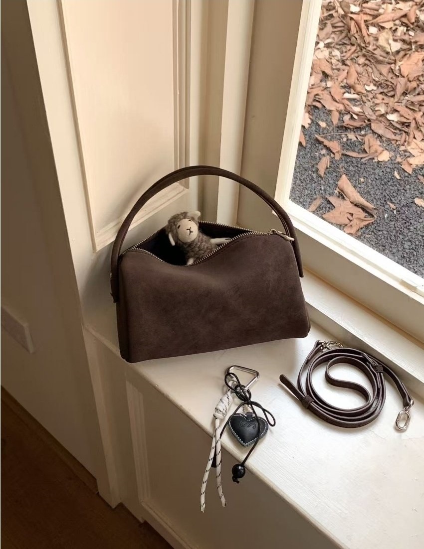 スエード調ショルダーバッグストラップ付 | 詳細画像16