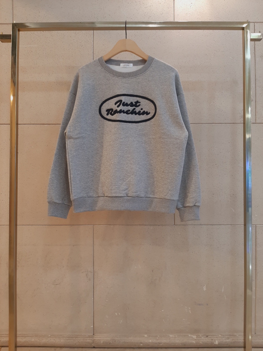 裏起毛ラウンドネックオーバーサイズ刺繍スウェット | 詳細画像8