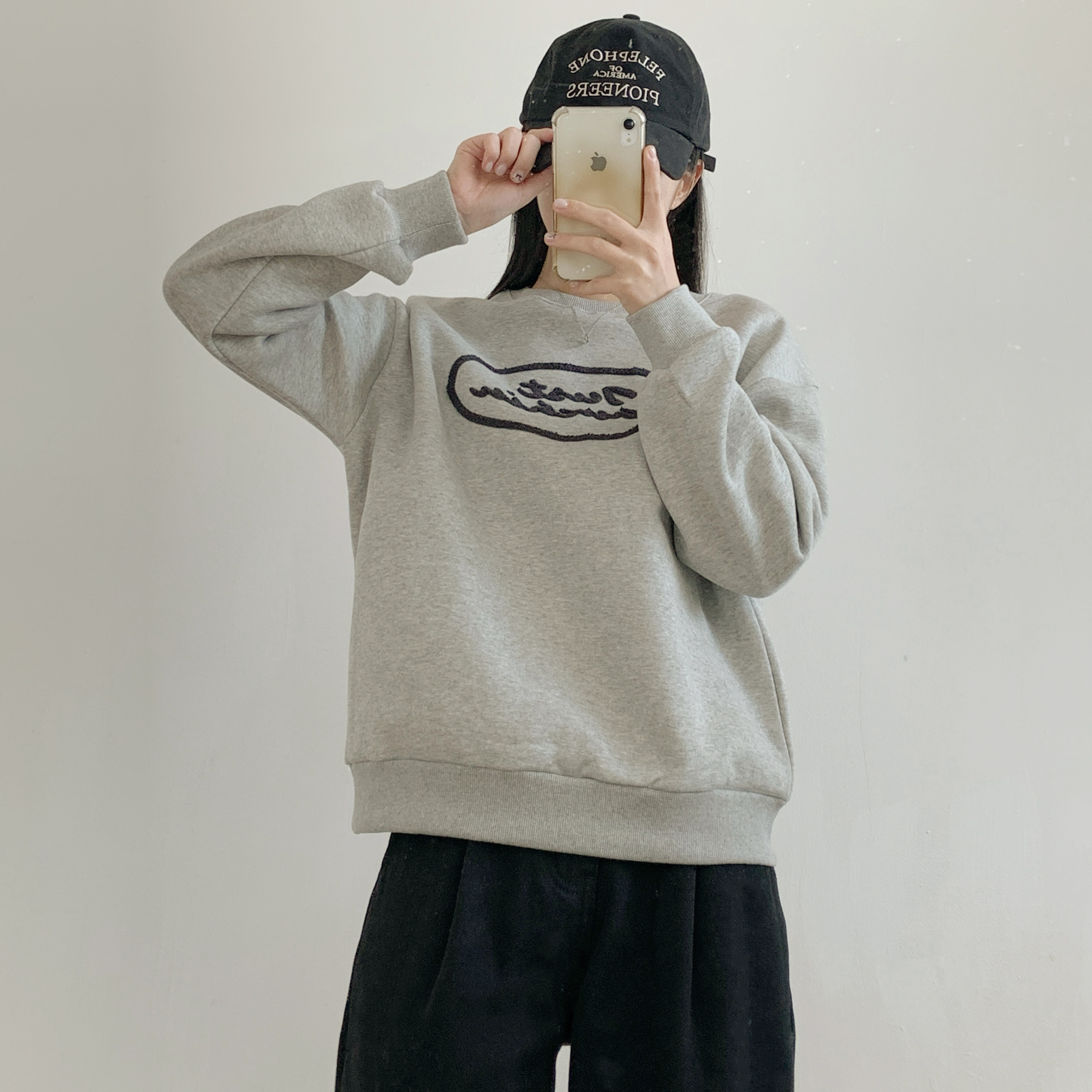 裏起毛ラウンドネックオーバーサイズ刺繍スウェット | 詳細画像3