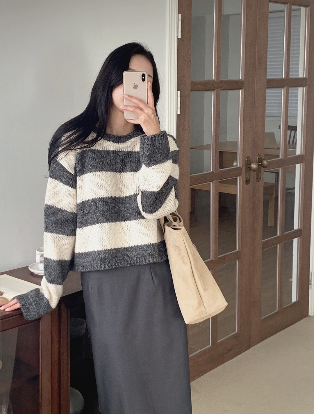 ウール混アルパカ混紡ラウンドネックルーズ長袖ボーダーニット | 詳細画像2