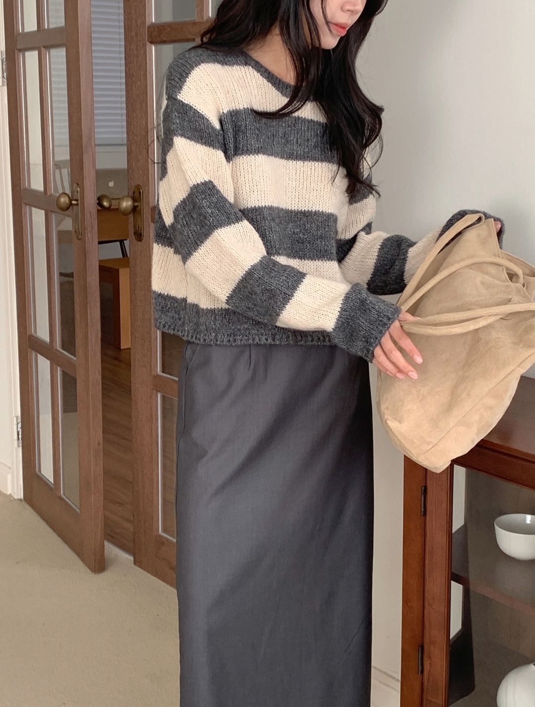 ウール混アルパカ混紡ラウンドネックルーズ長袖ボーダーニット | 詳細画像4