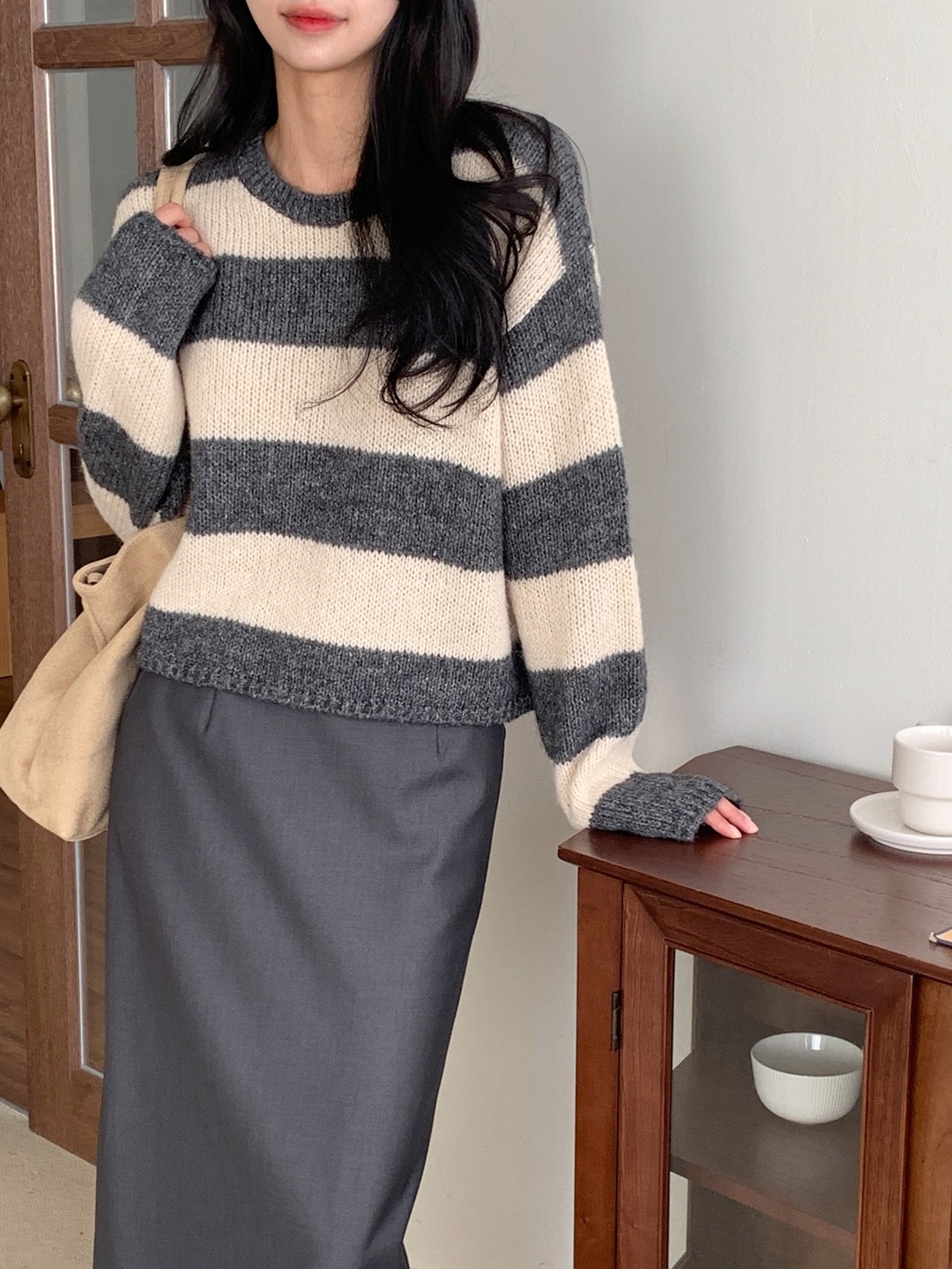 ウール混アルパカ混紡ラウンドネックルーズ長袖ボーダーニット | 詳細画像5