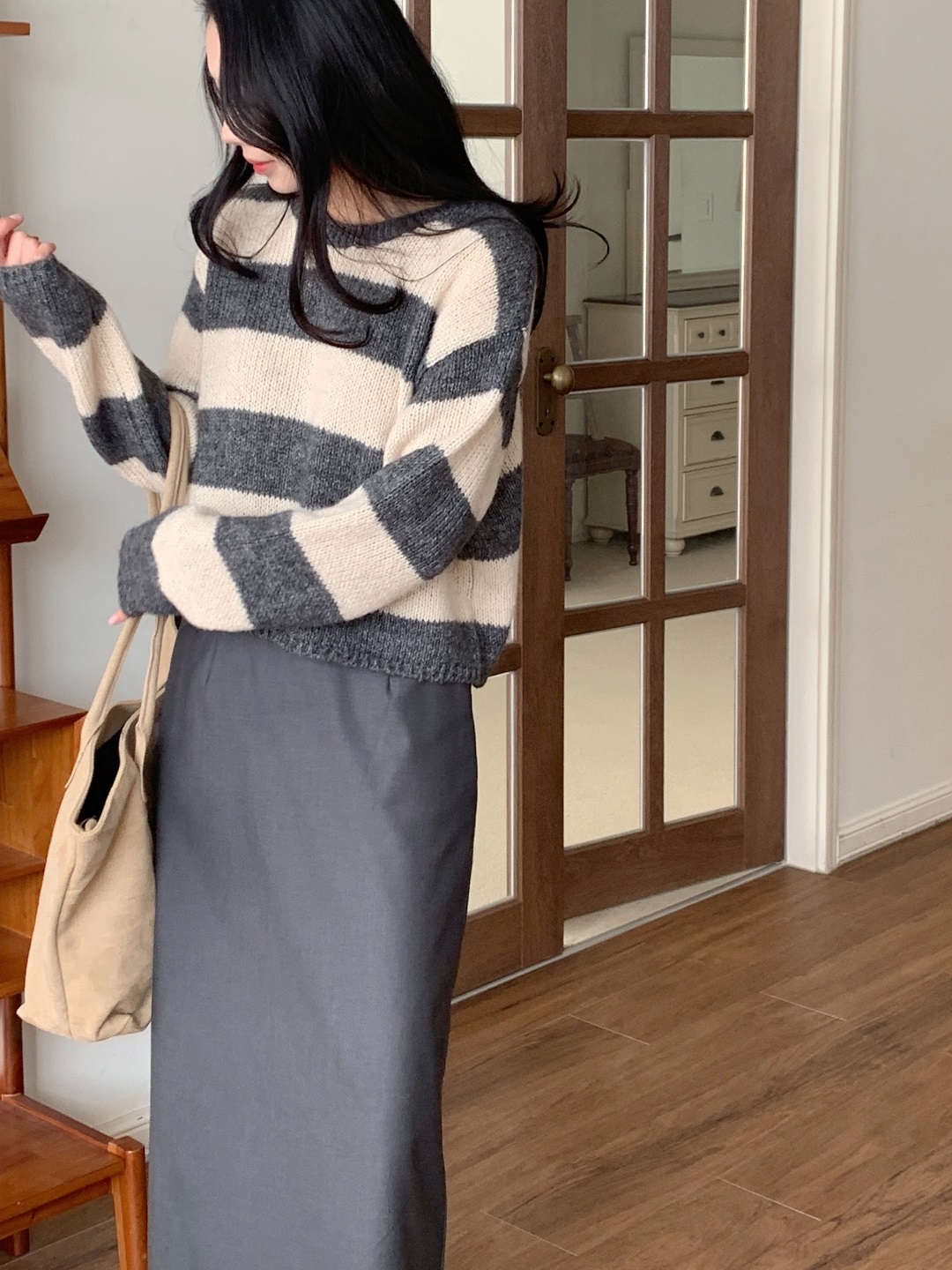 ウール混アルパカ混紡ラウンドネックルーズ長袖ボーダーニット | 詳細画像8