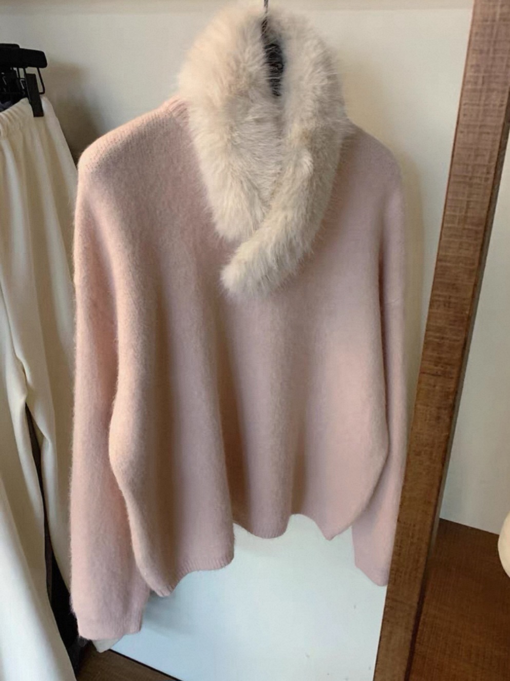 エコファーラウンドネックベーシック長袖ニットファーセット | 詳細画像17