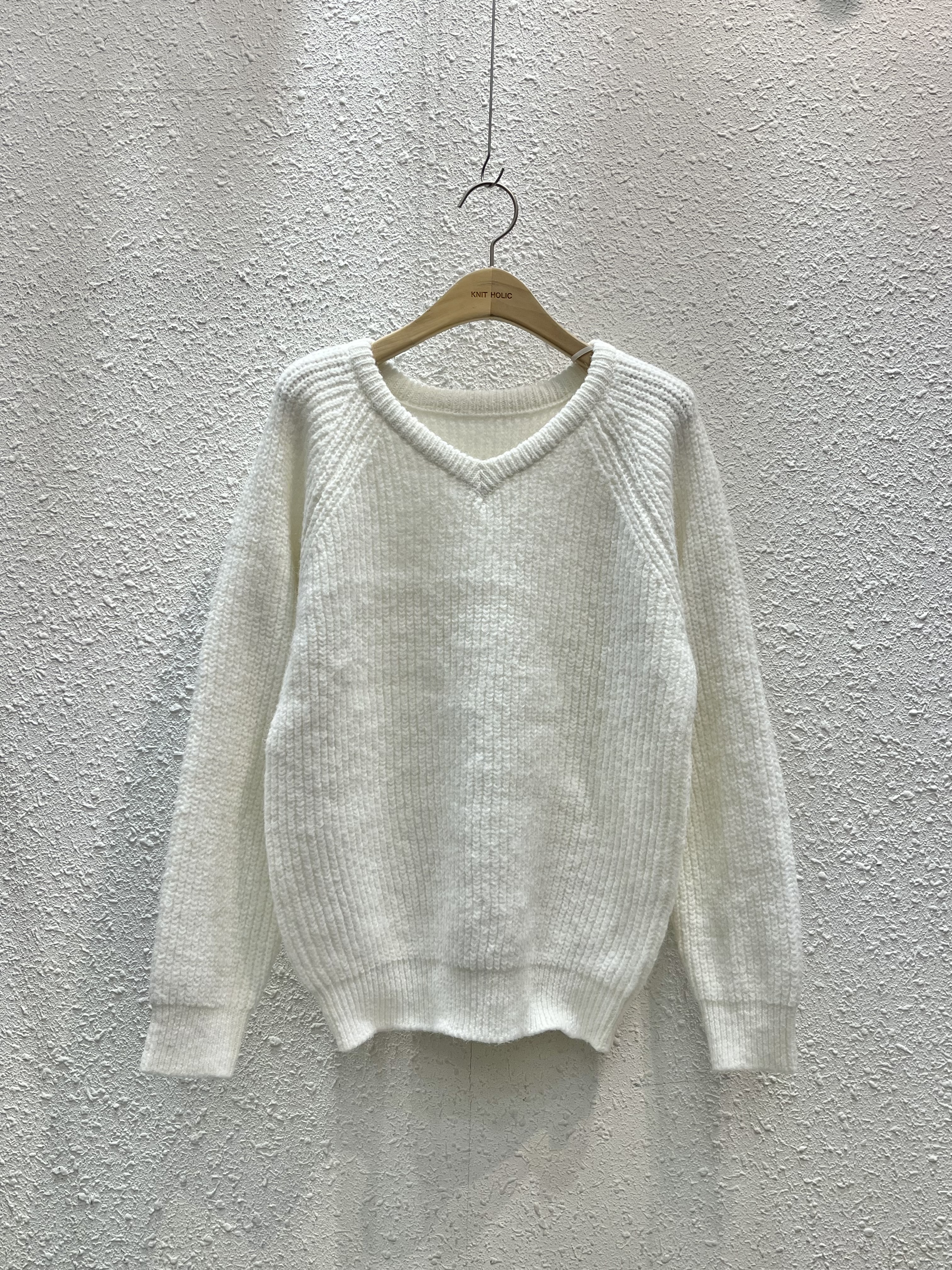 Vネックベーシック長袖ニット | 詳細画像16