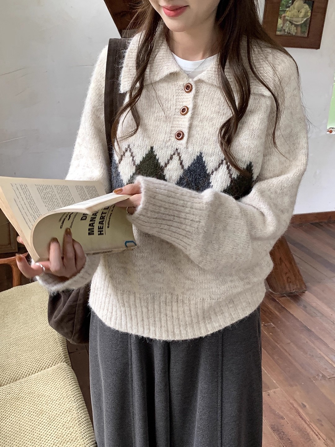 ウール混ボタンカラー長袖アーガイルニット | 詳細画像4