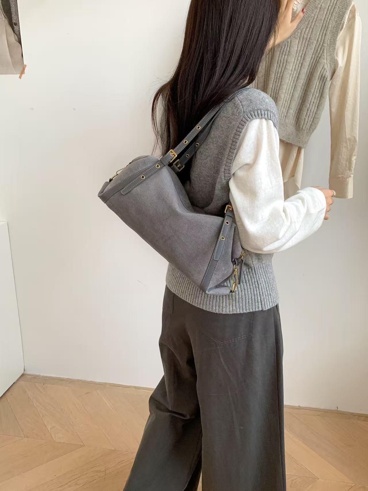 スエード調バックルカラートートバッグ | 詳細画像4