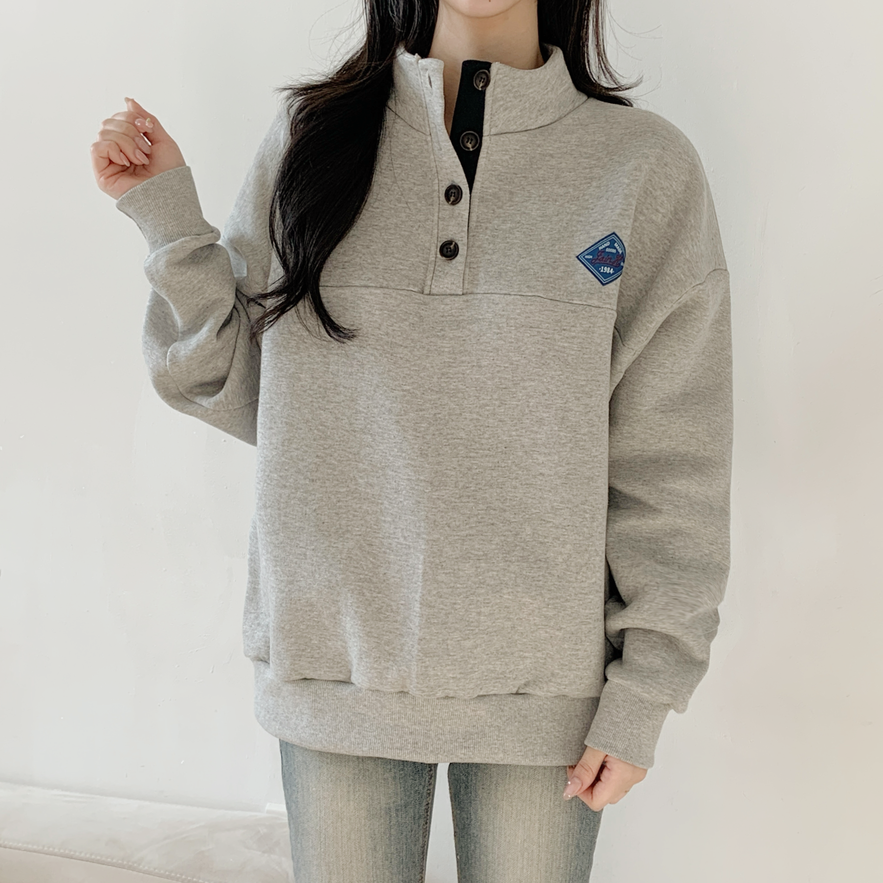 裏起毛ボタンタートルネックパッチカラースウェット | 詳細画像3