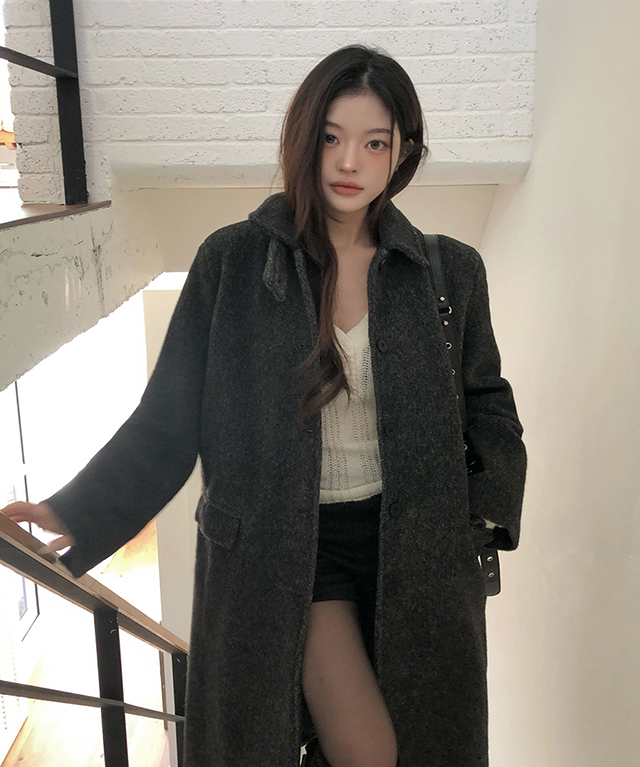 ウール混ハイネックロング長袖ポケットボタンコート | レディース