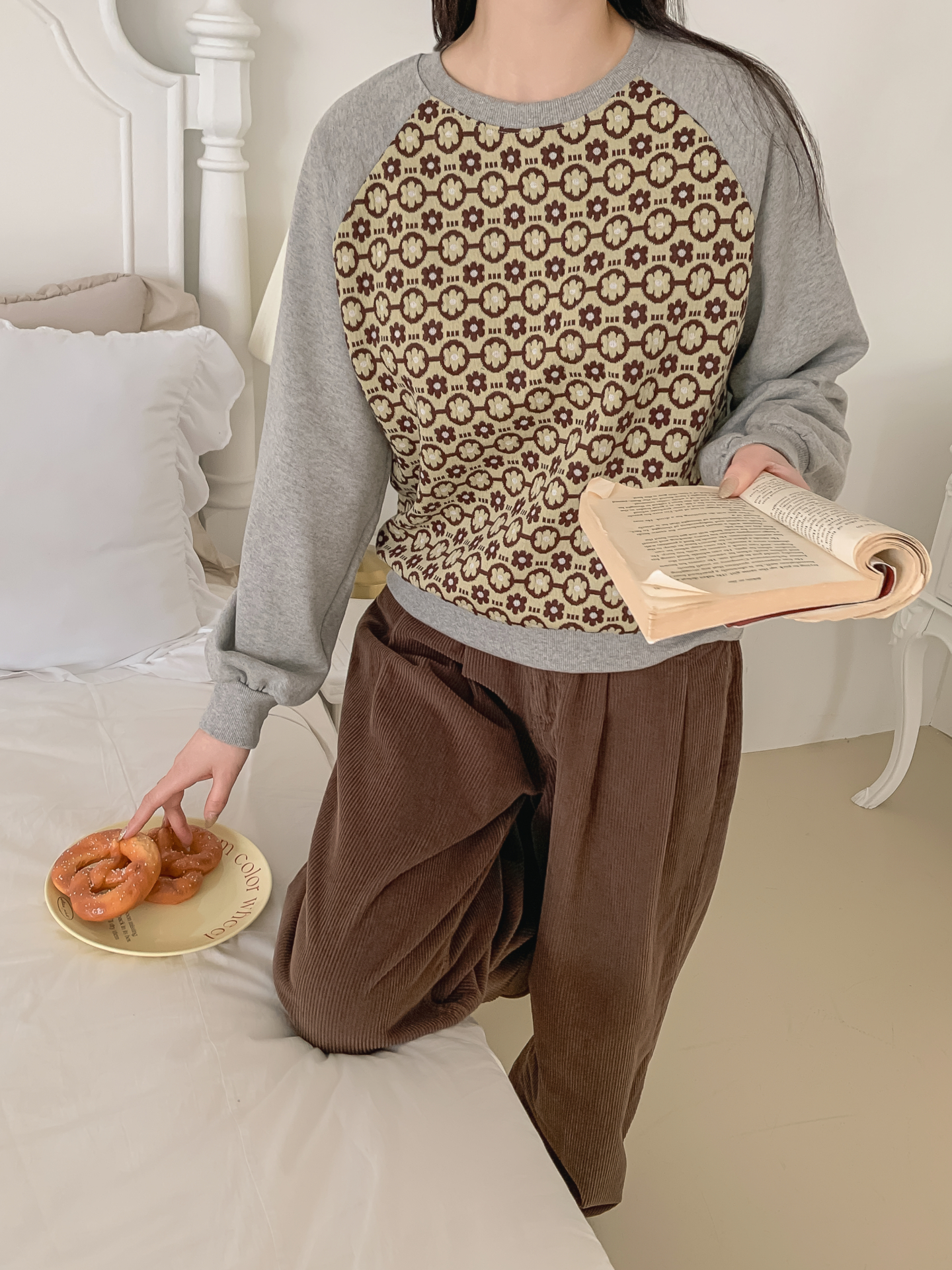 裏起毛ラウンドネック花柄カラースウェット | 詳細画像11