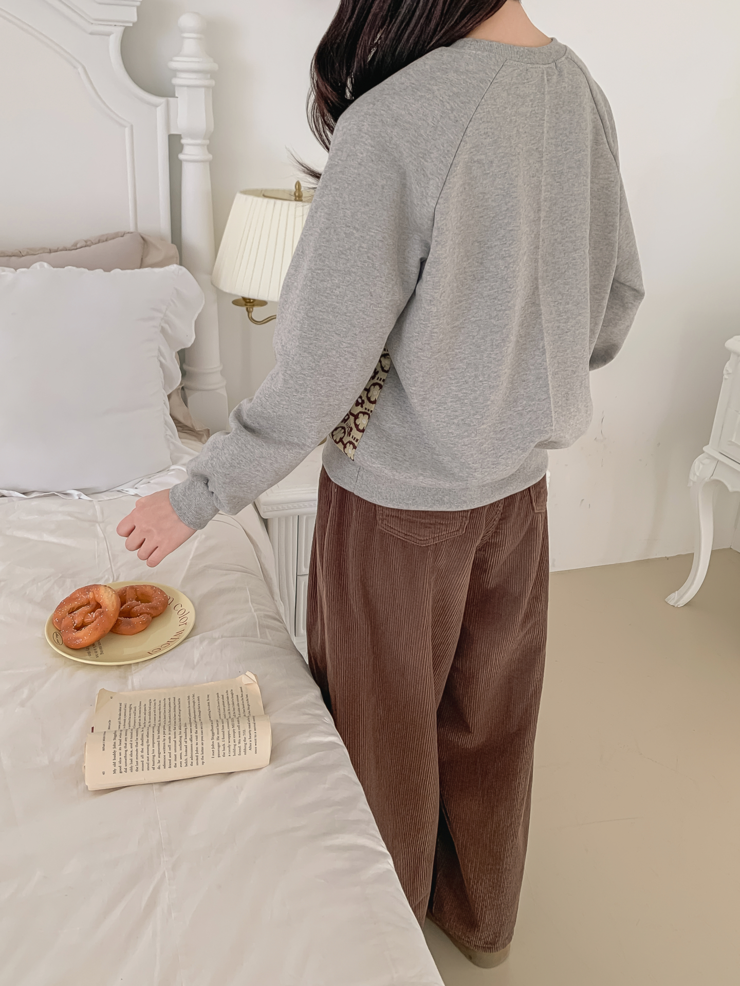 裏起毛ラウンドネック花柄カラースウェット | 詳細画像12