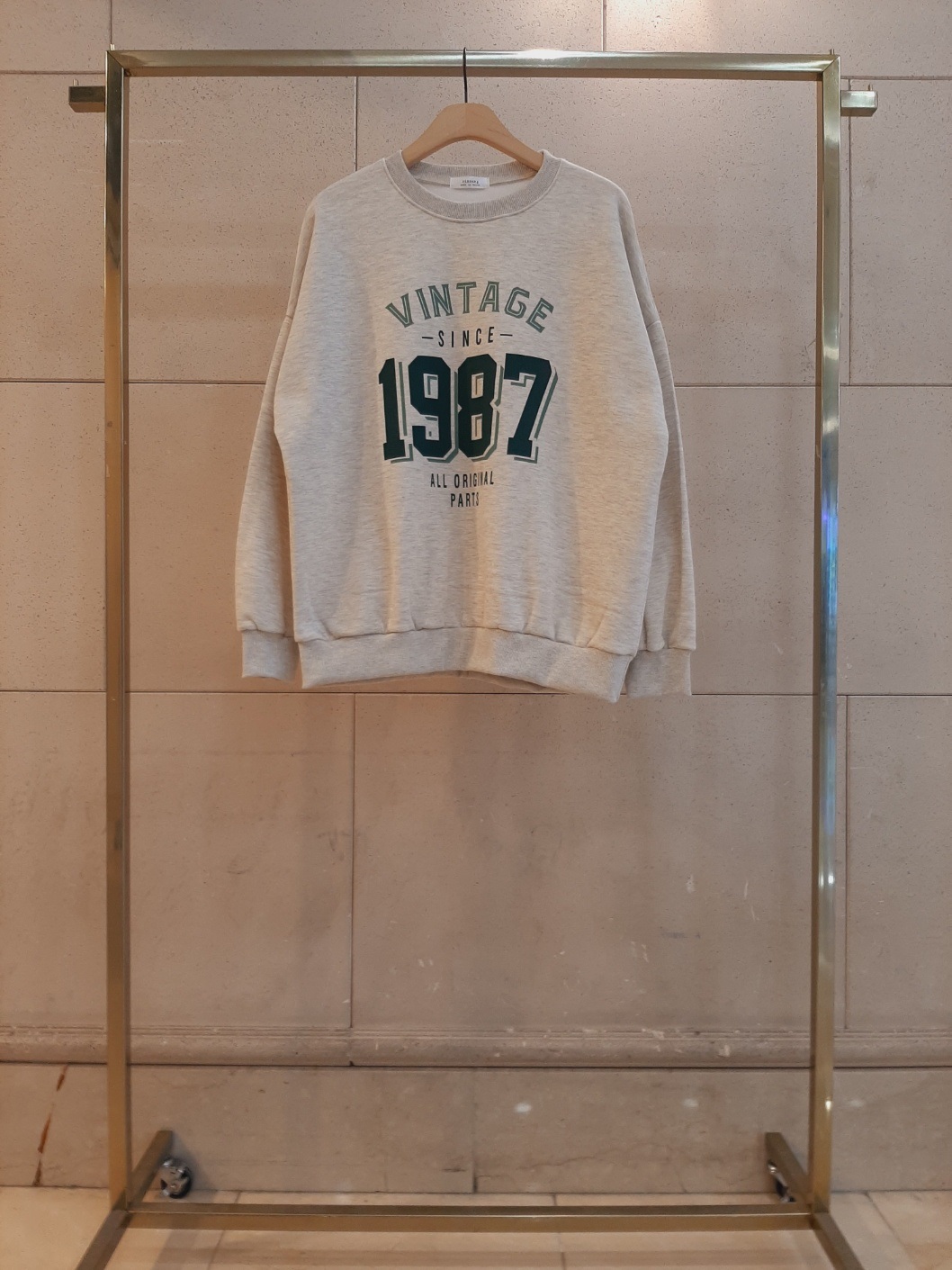 裏起毛ラウンドネックオーバーサイズ長袖プリントスウェット | 詳細画像4