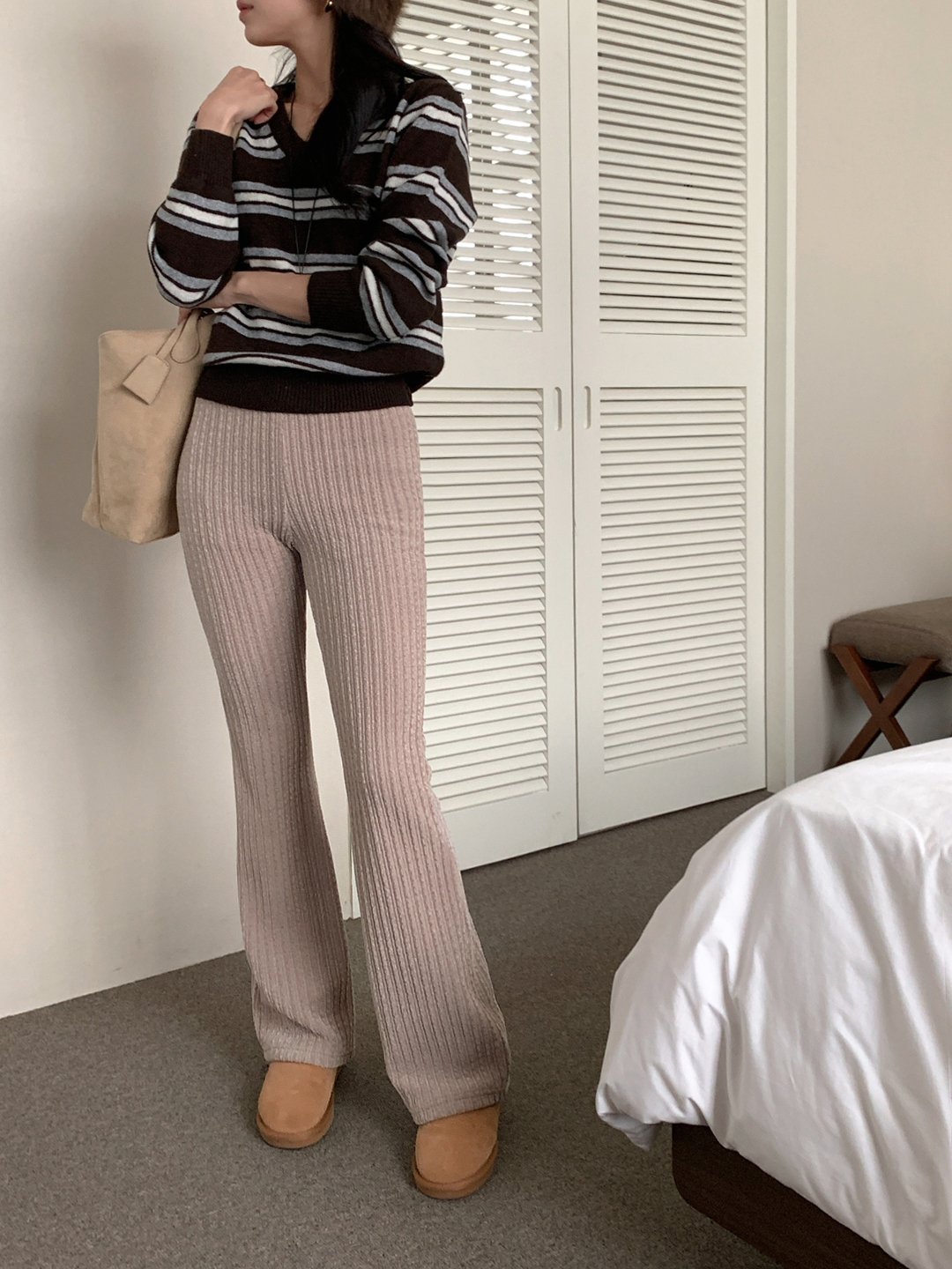 裏起毛ベロアウエストゴムブーツカットパンツ | 詳細画像7