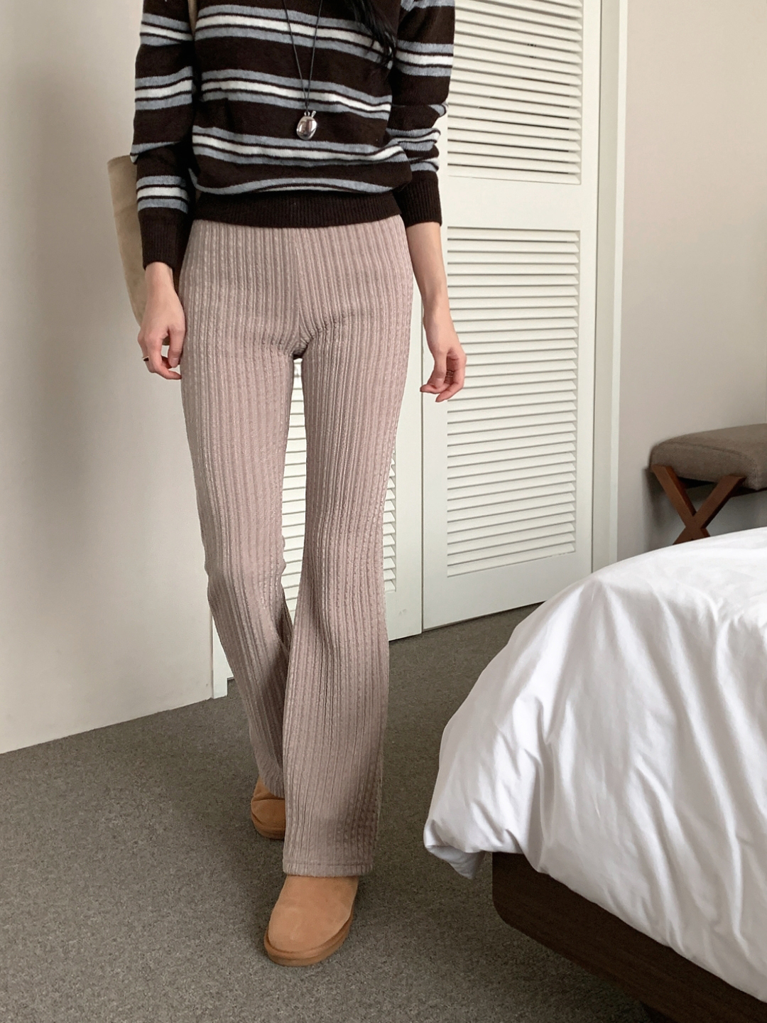 裏起毛ベロアウエストゴムブーツカットパンツ | 詳細画像8