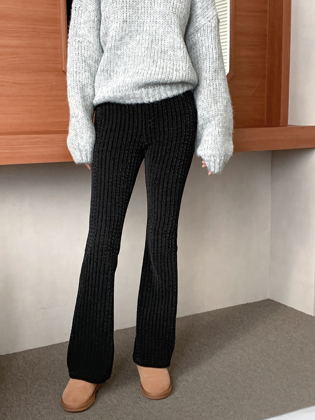 裏起毛ベロアウエストゴムブーツカットパンツ | 詳細画像10