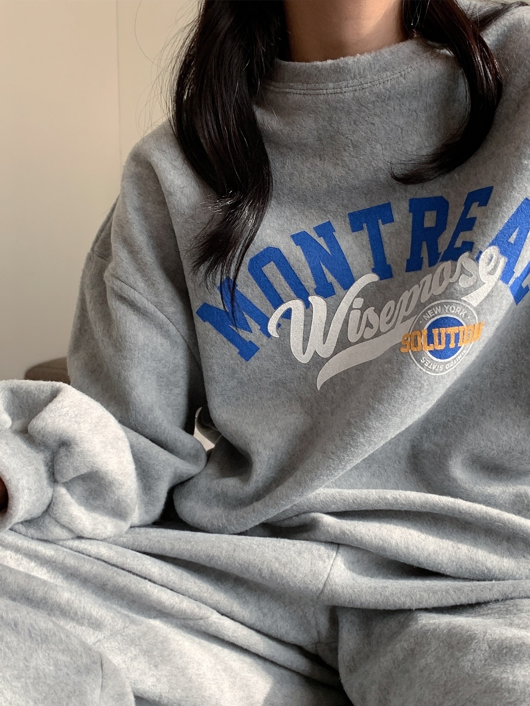 フリースラウンドネックウエストゴムオーバーサイズジョガープリントセットアップ | 詳細画像11