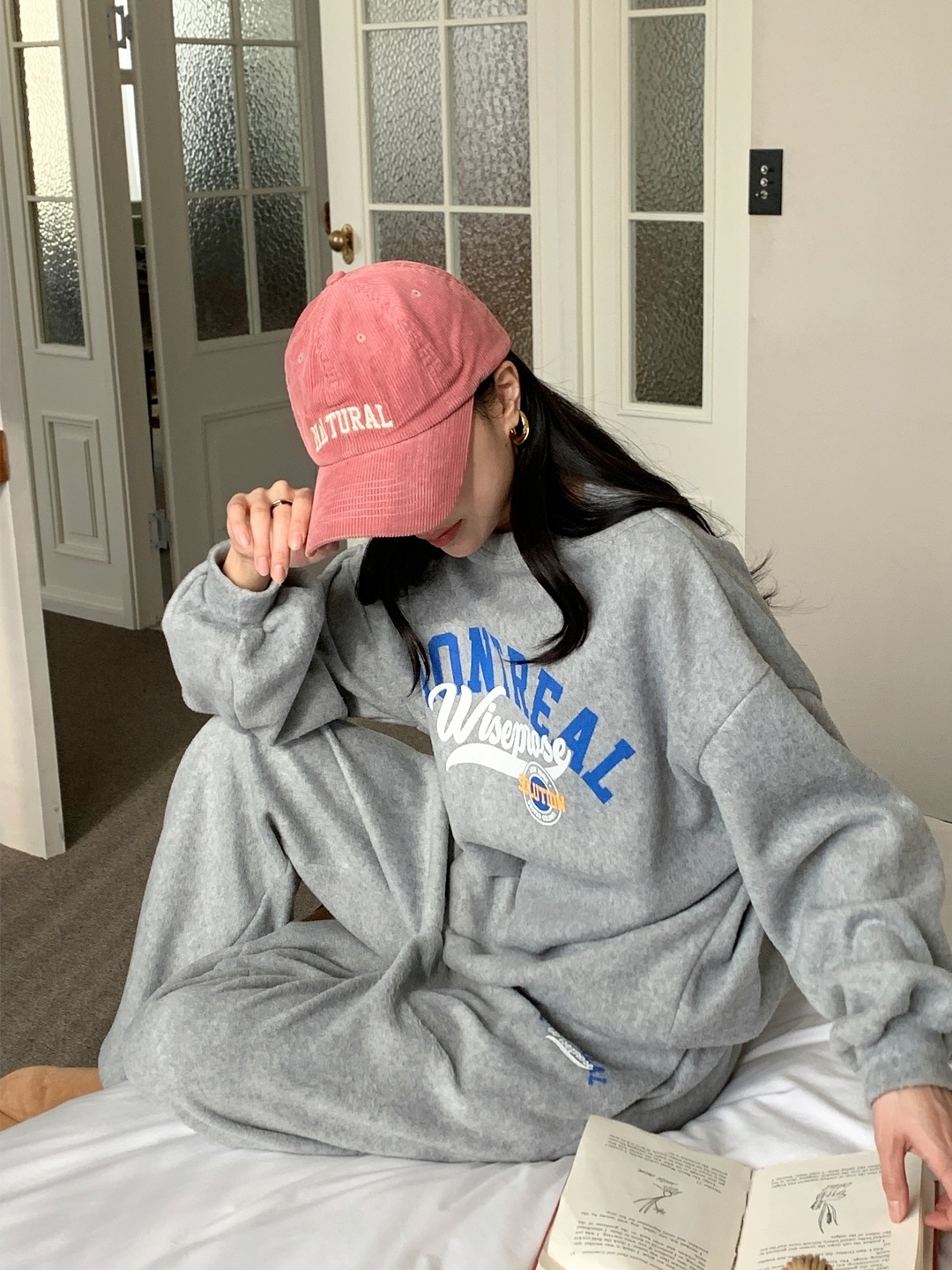 フリースラウンドネックウエストゴムオーバーサイズジョガープリントセットアップ | 詳細画像13