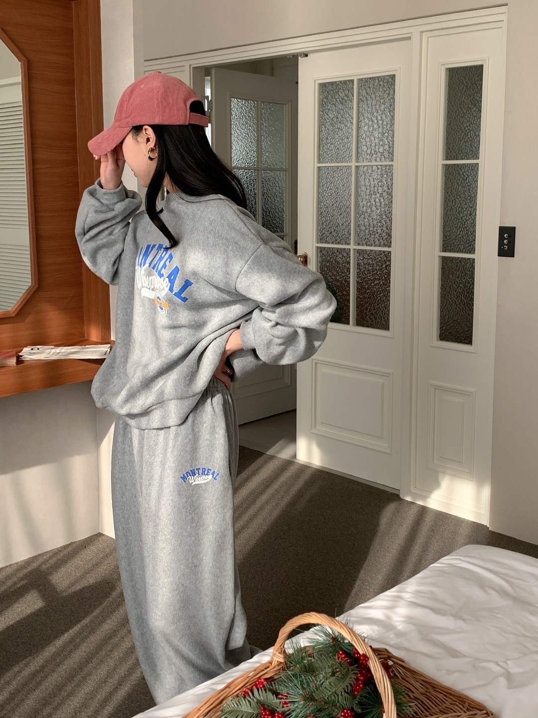 フリースラウンドネックウエストゴムオーバーサイズジョガープリントセットアップ | 詳細画像14