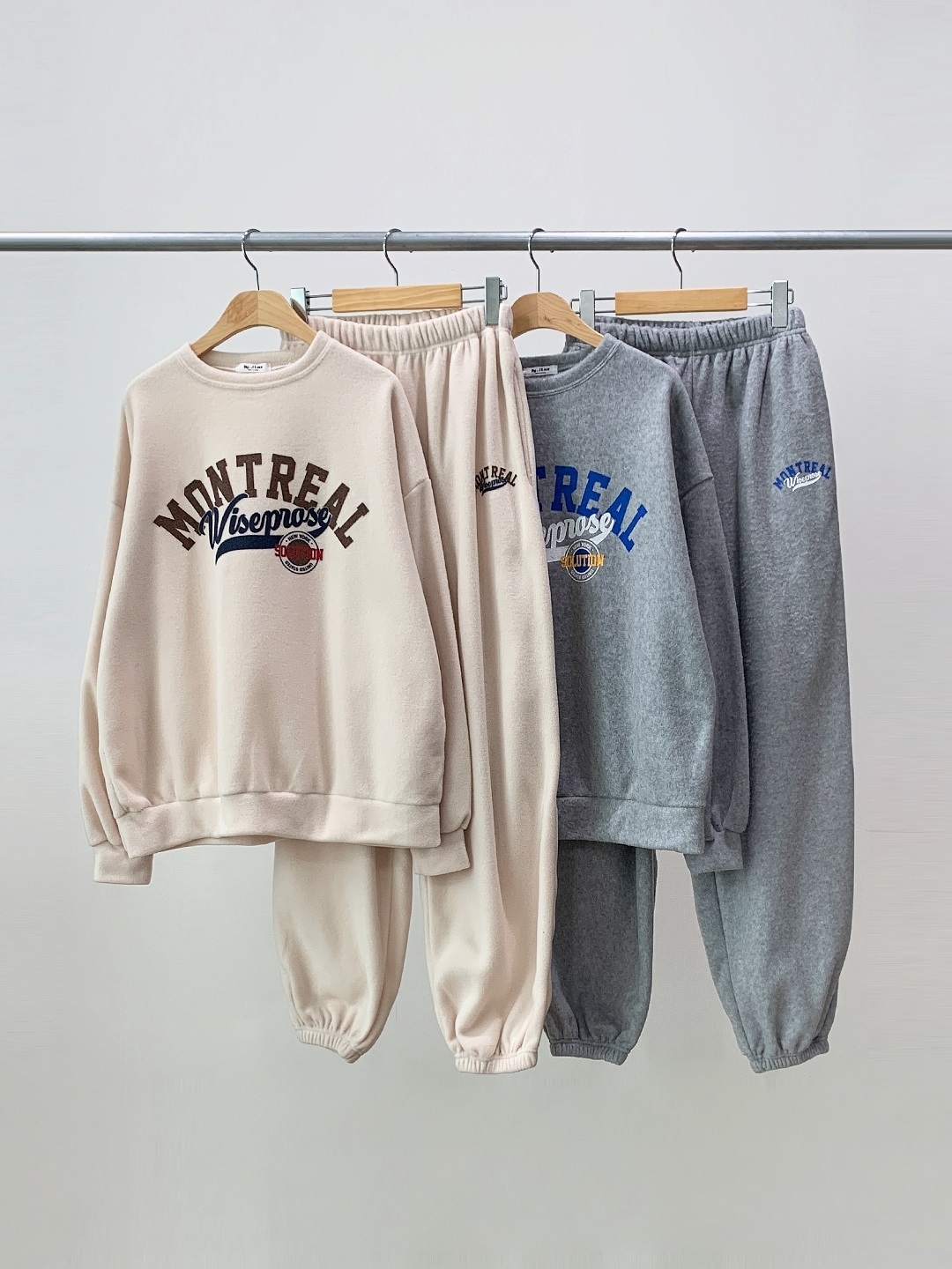 フリースラウンドネックウエストゴムオーバーサイズジョガープリントセットアップ | 詳細画像17