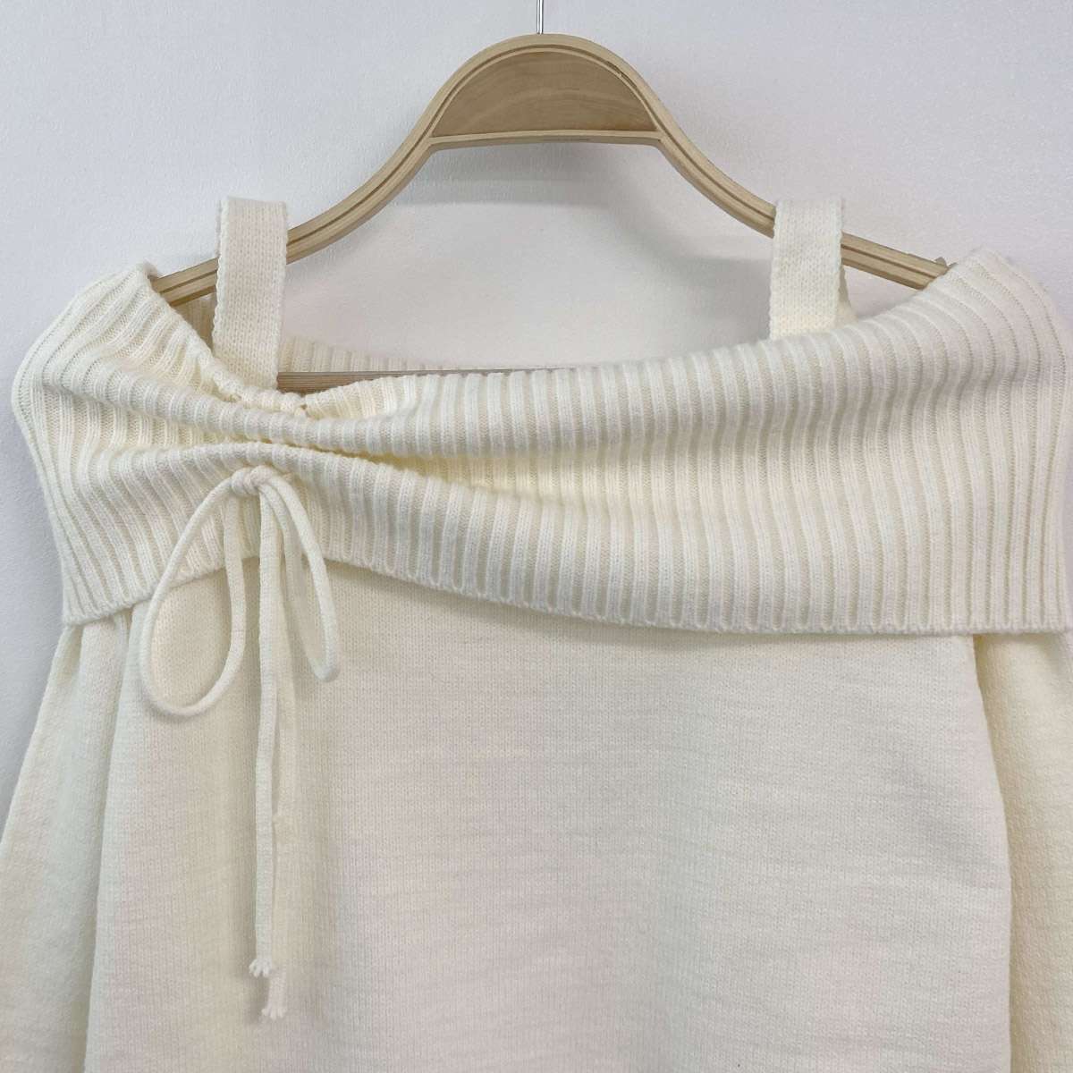 オフショルダールーズ長袖ニット | 詳細画像35