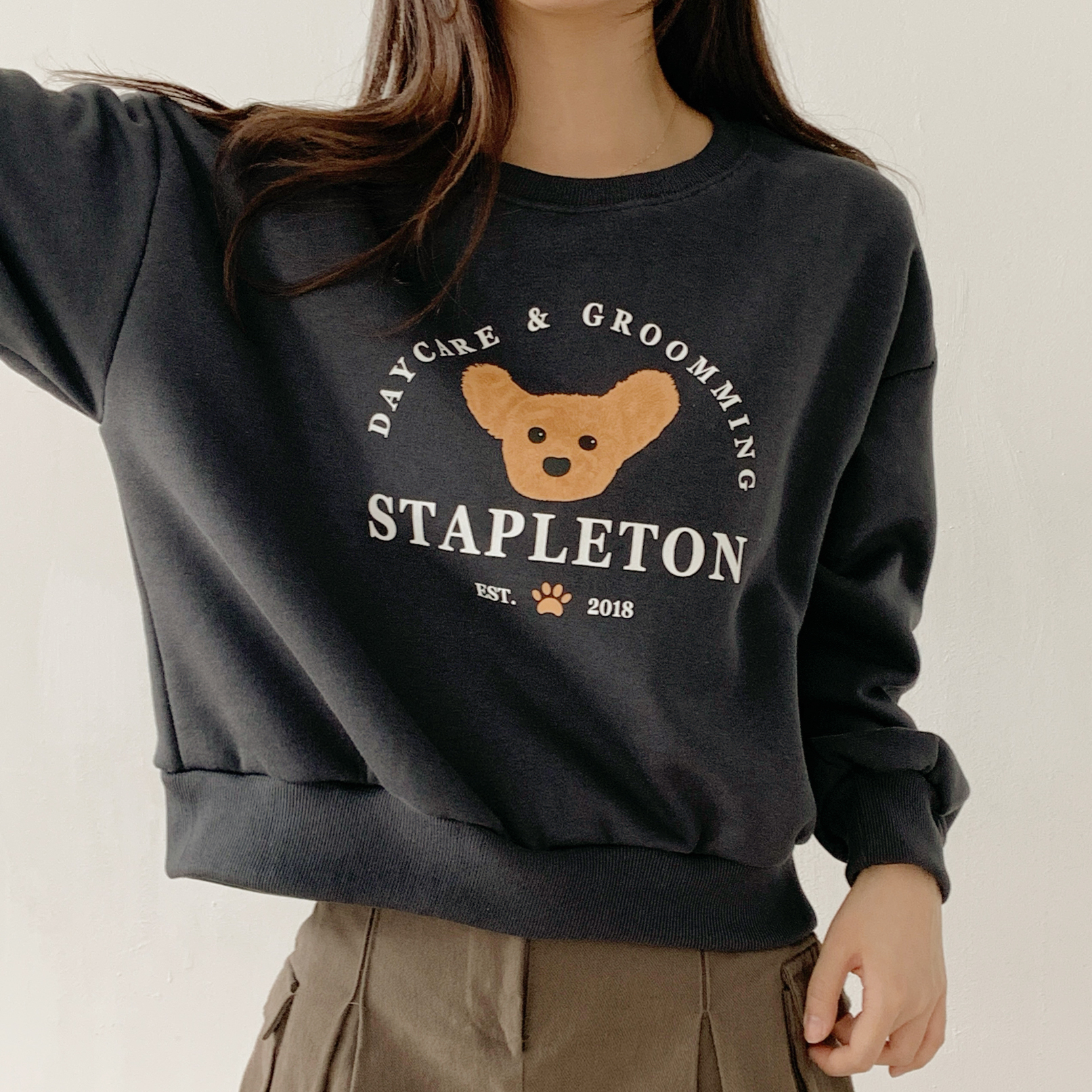 裏起毛ラウンドネッククロップド長袖ベアスウェット | 詳細画像2