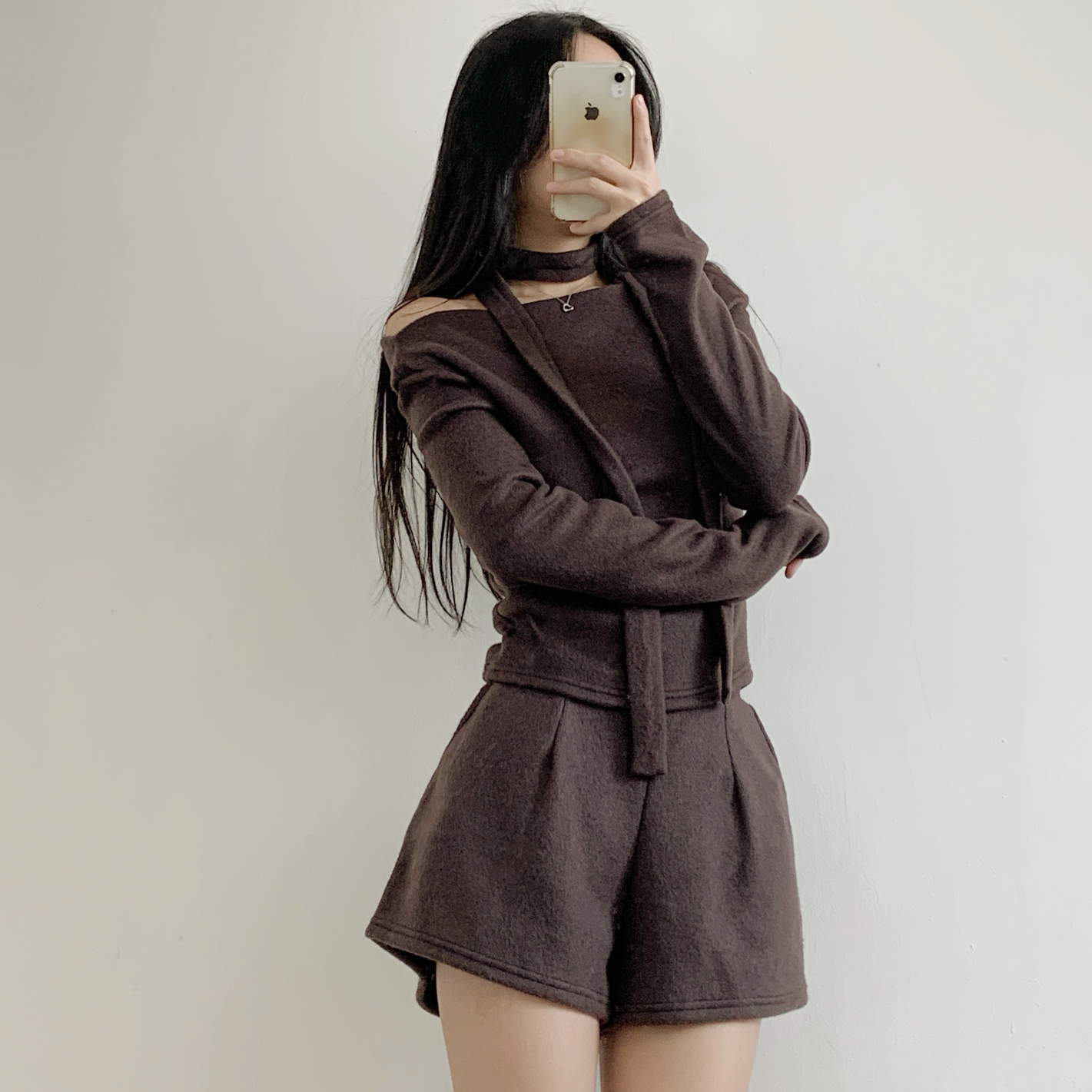 裏起毛ストレッチラウンドネックスリム長袖Tシャツストラップ付 | 詳細画像2